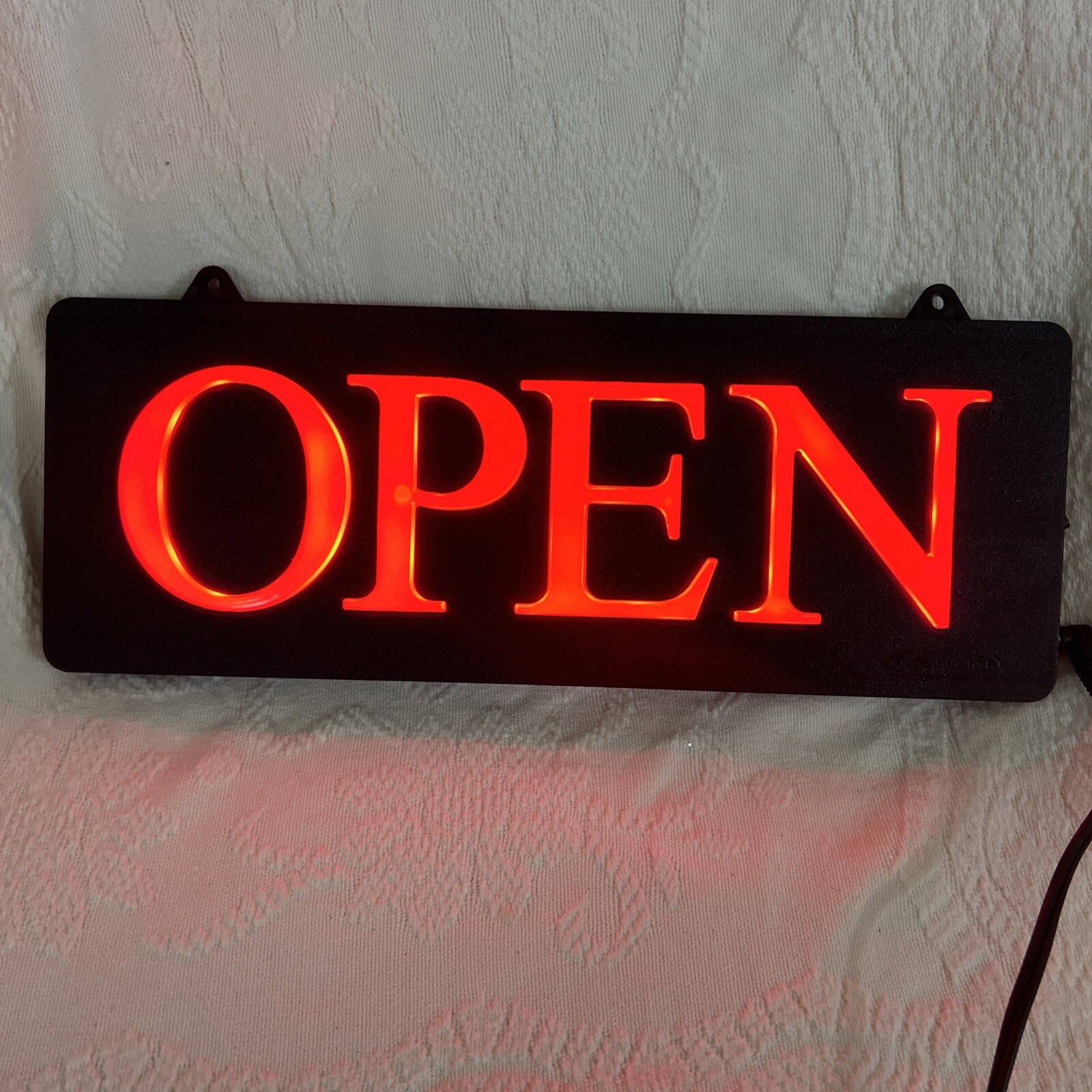 13-1/4″ x 5″ x 1″ Newon Open Sign Business Use
