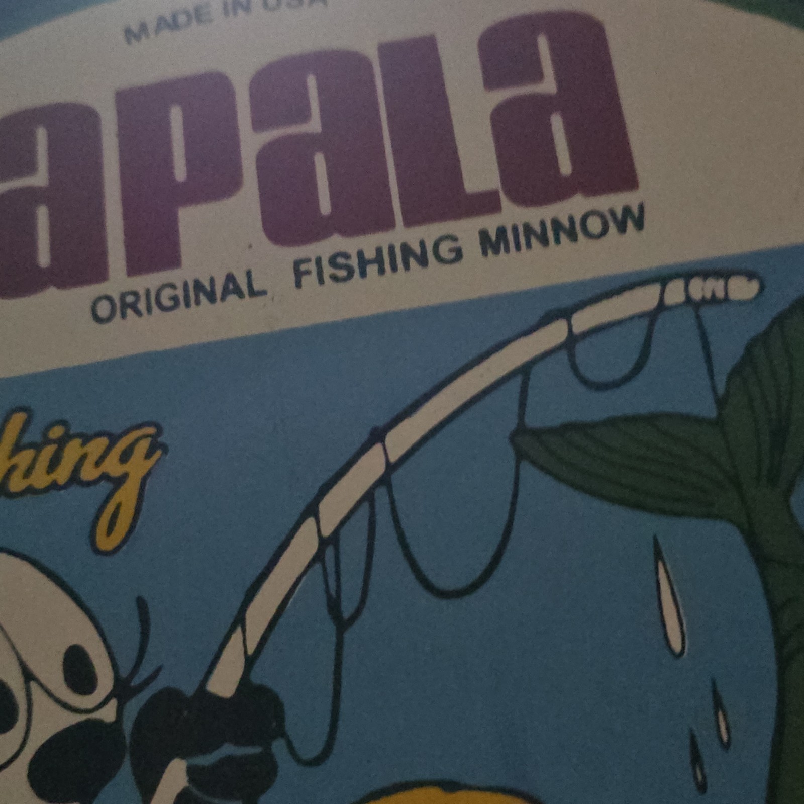 Rapala Original Fishing Minnow Round Hanging Sign, Multicolor