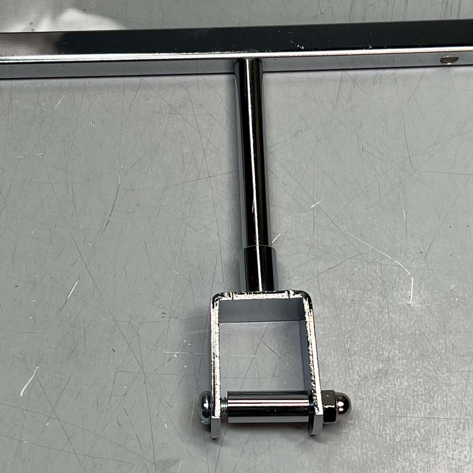 (10 PACK) Acrylic Merchandise Sign Holder W/ Rack Clamp 7″ x 5.5″ Chrome/Clear