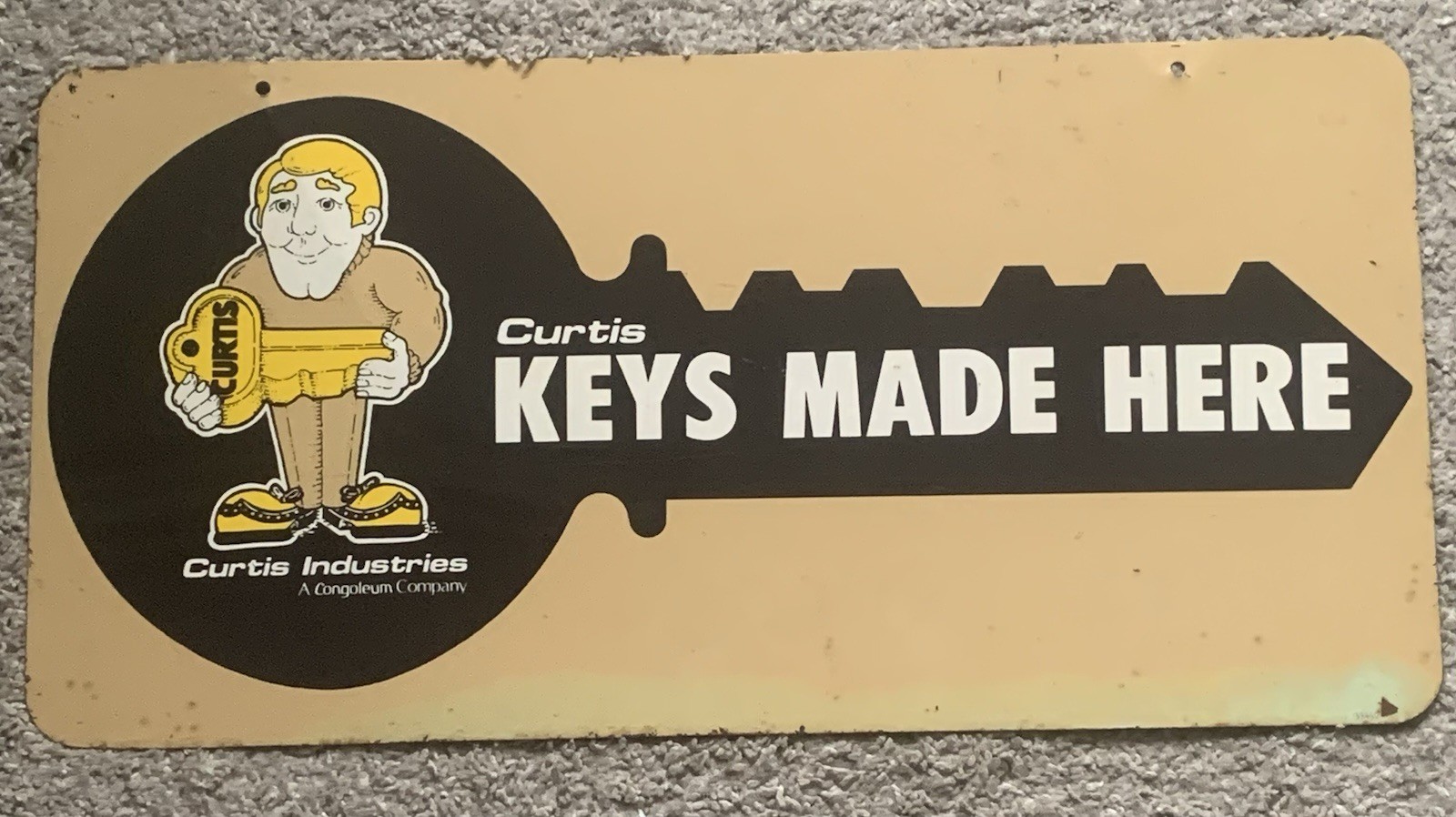 Original Curtis industries Sign “KEYS MADE HERE “