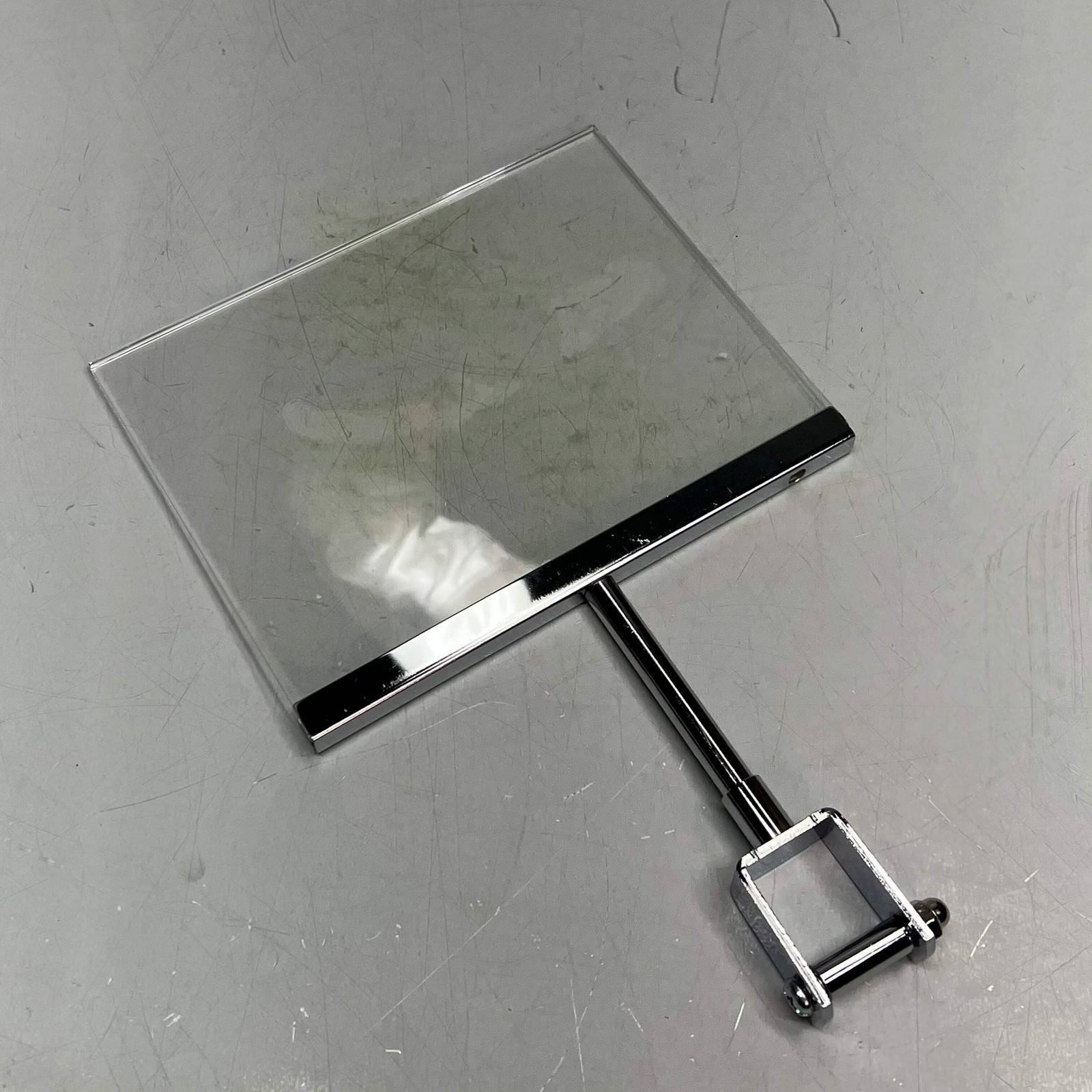 (10 PACK) Acrylic Merchandise Sign Holder W/ Rack Clamp 7″ x 5.5″ Chrome/Clear