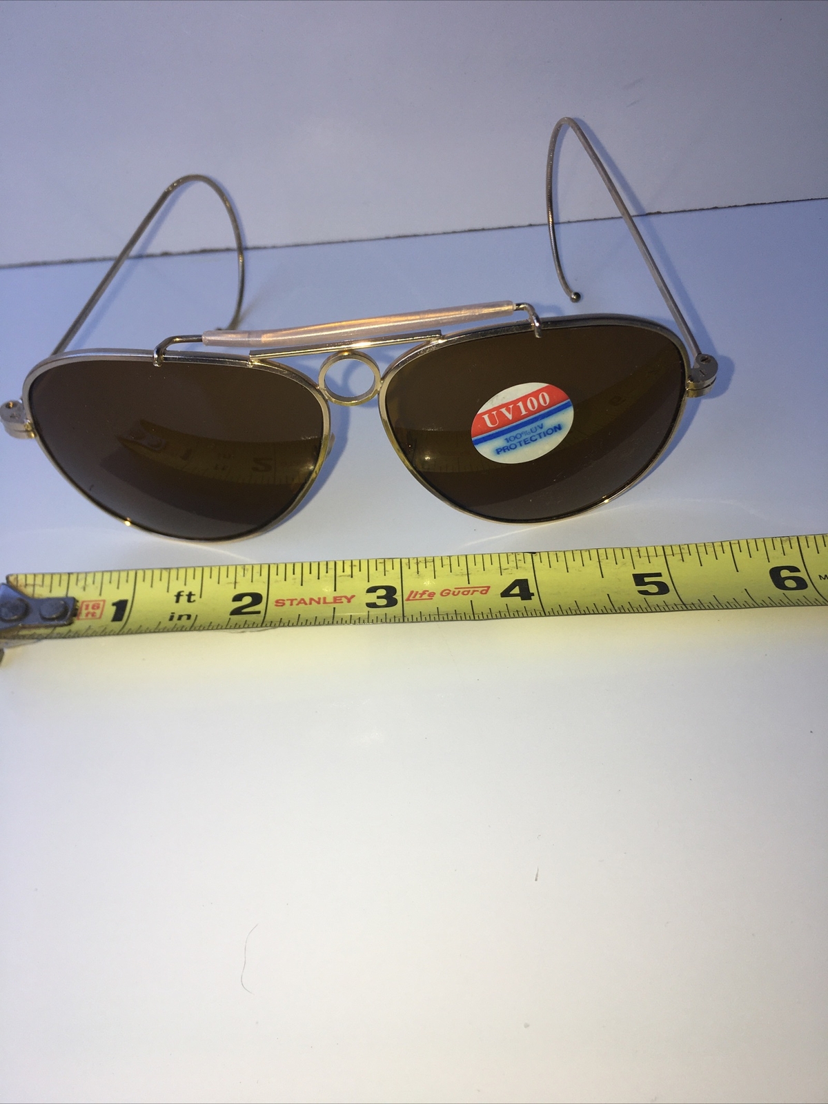 Vintage 1980’s Sunglasses GOLD Aviator LOOP HOOK Made In Taiwan 80s Glasses NEW