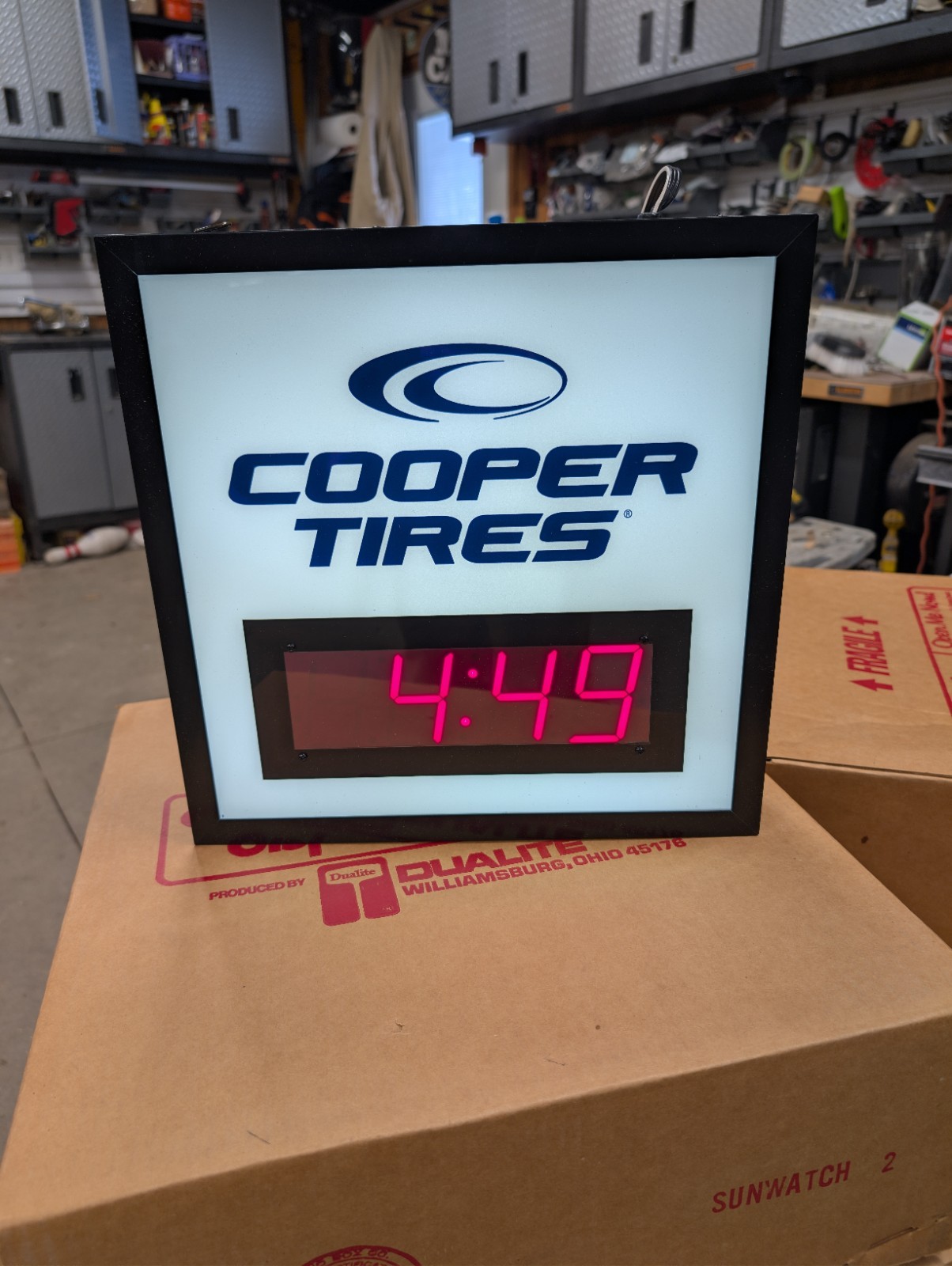 Cooper Tires Double Sided Lighted Clock & SIGN 14″x14″x3″ New In Box Dualite