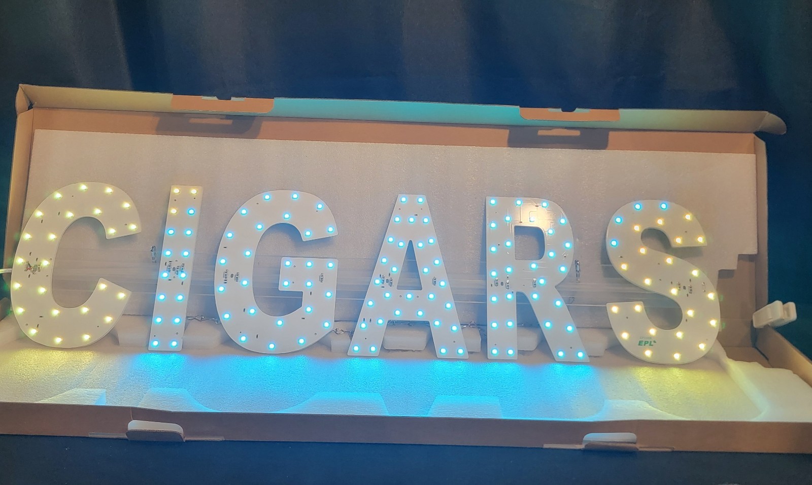 CIGARS Sign LED Light Spelled Out 32″ x 8″ Multi-color Settings Hang Chain Plug