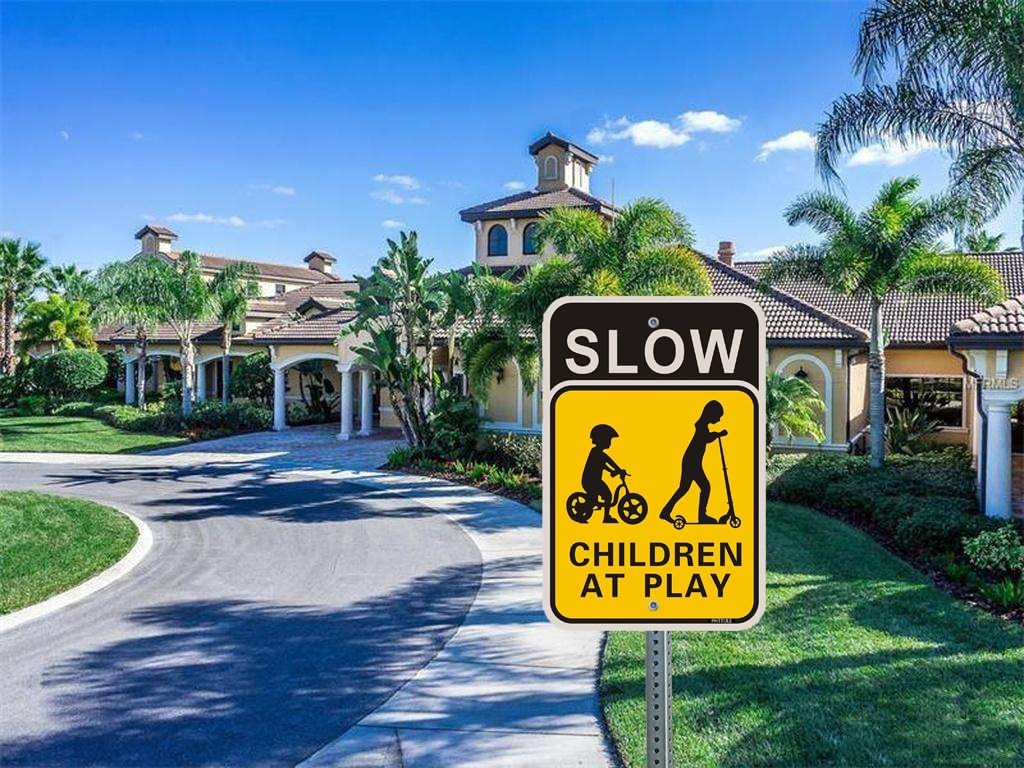 PHTTULE Slow Children at Play Signs 2 Pack, 18 x 12 Inches Kids Playing Slow …