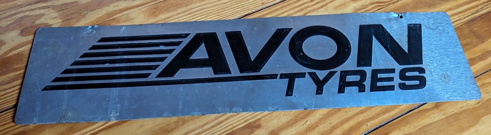 Vintage Original Avon Tyres Metal Advertising Workshop Garage Sign 24″ X 6″