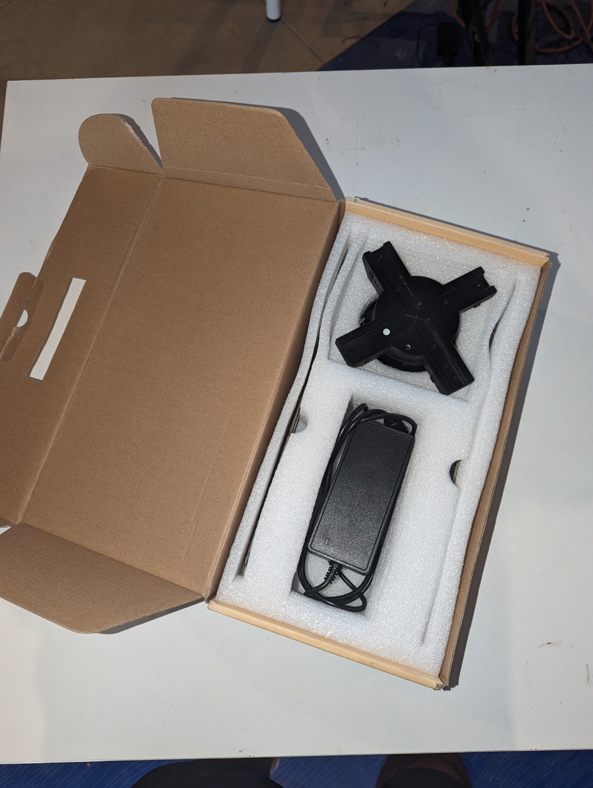 25.6″ 3D Holographic fan
