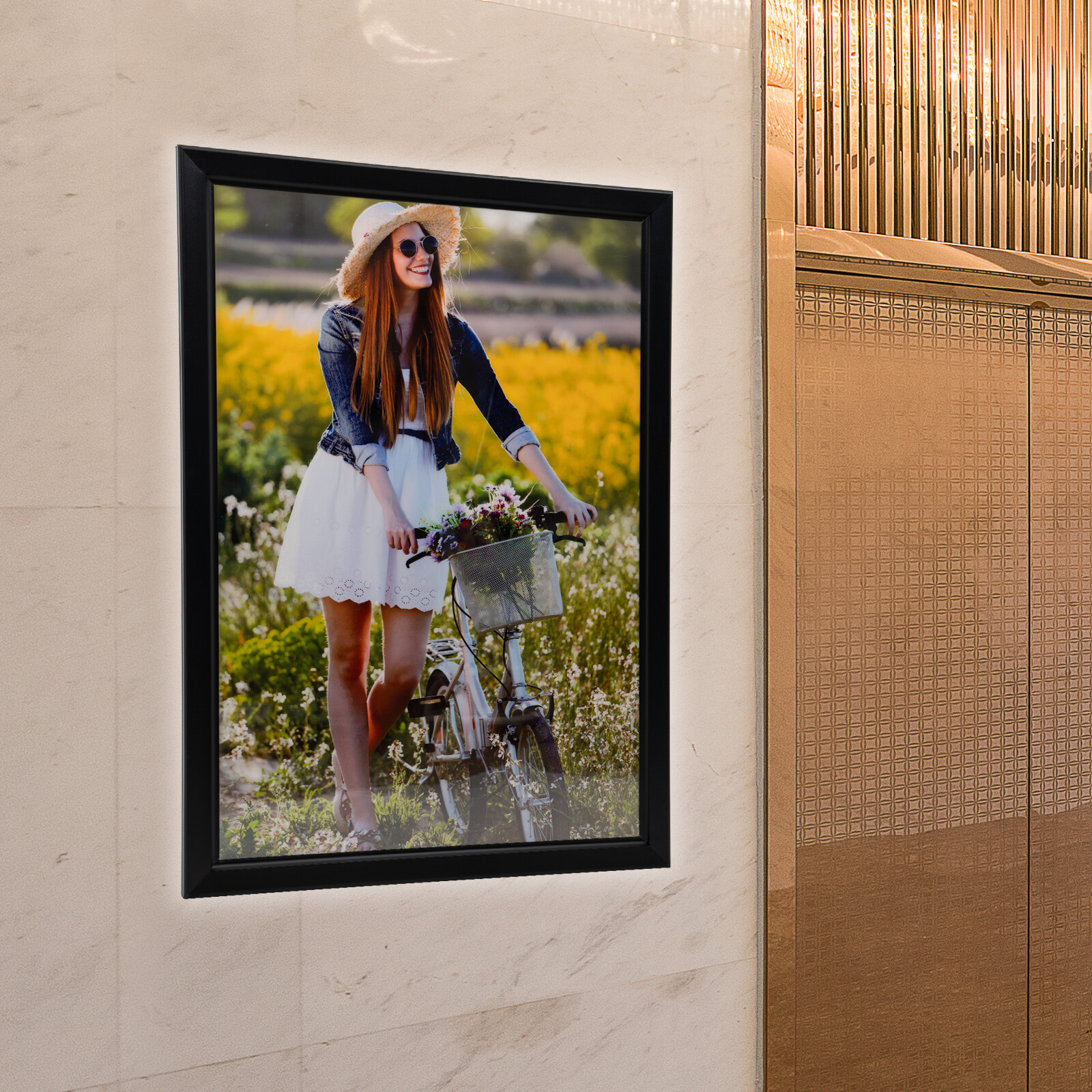 NEW 24X33In LED Light Box Movie Poster Display A1 33×24″ Advertising Frame Store