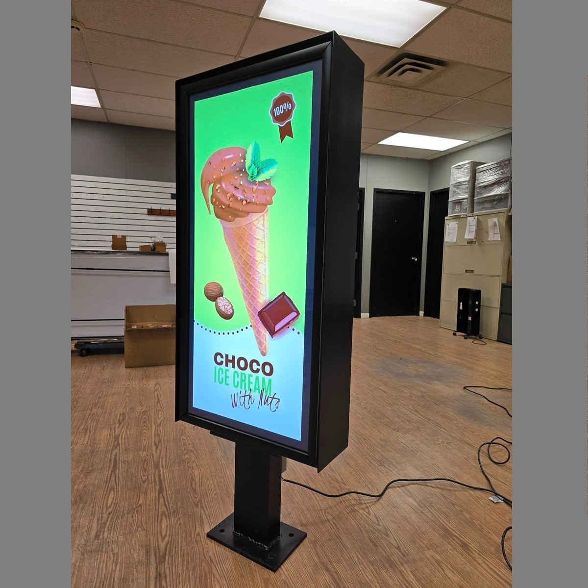 Outdoor Menu Board | UniLite Series 24×48 | 5-Day Manufacturing Lead Time