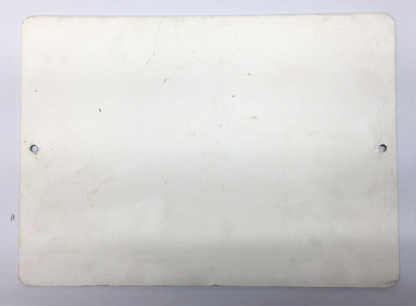 Unbranded Plastic 14″ x 10″ White/Red ‘Return To Stock’ Signage USED