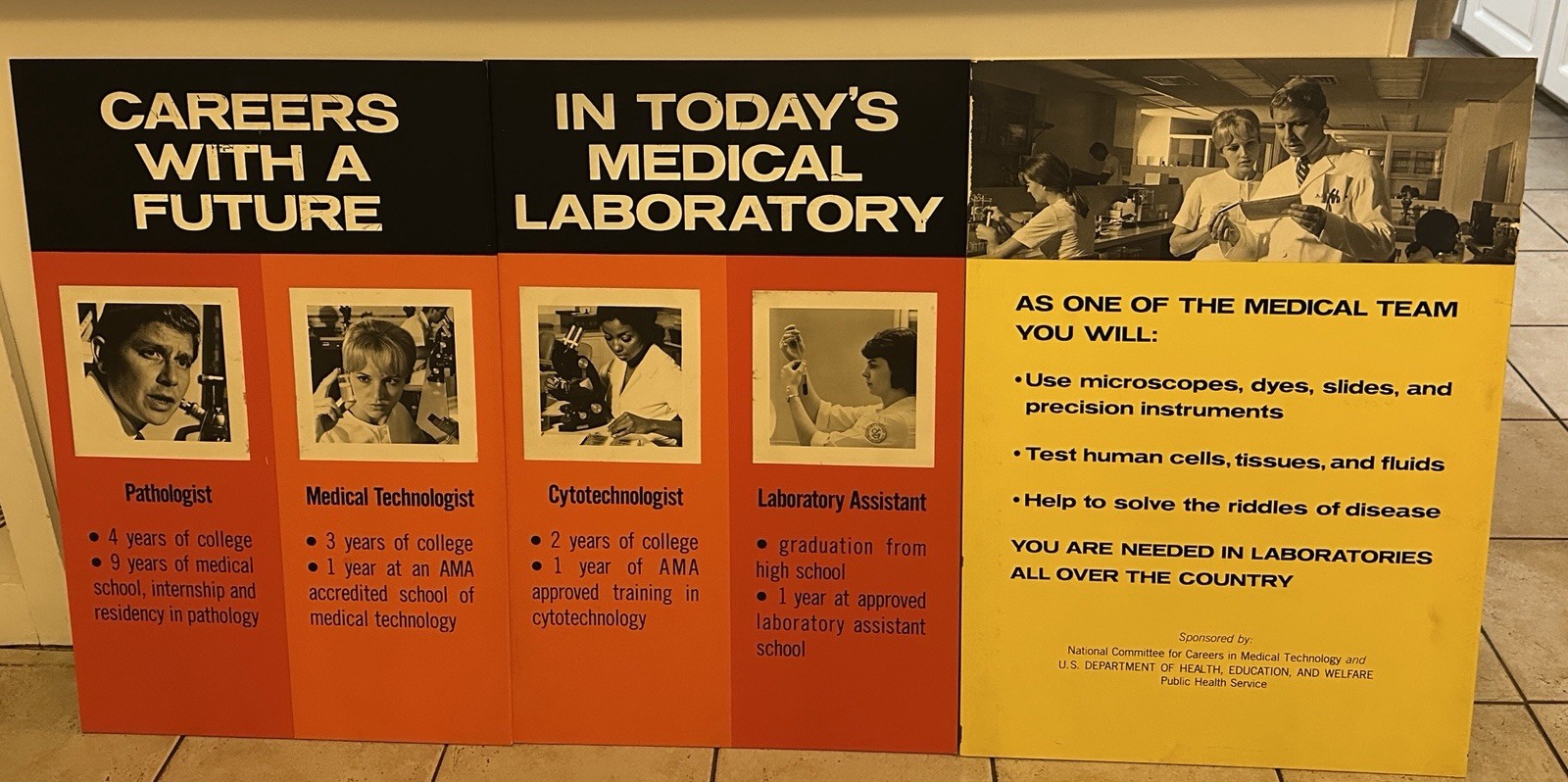1970s Vintage Healthcare Signs w/original case Lab Scientist Movie Set Play