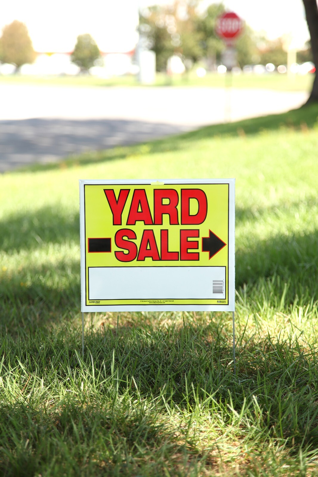 Deluxe Yard Sale Kit: 3 Yard signs, 3 Sm. signs, Lg. price labels & price tags