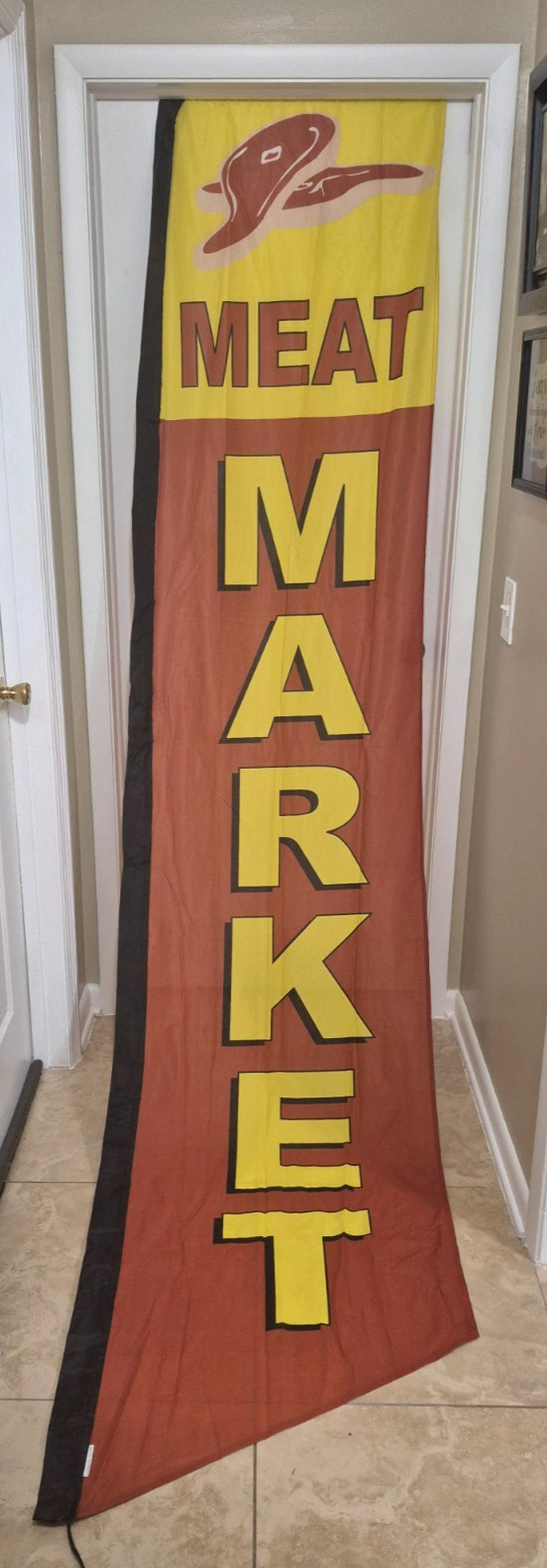 Flag/Sign swooper/feather-Fresh Meat 12′ x 2.5′ – NO POLE – Excellent Condition