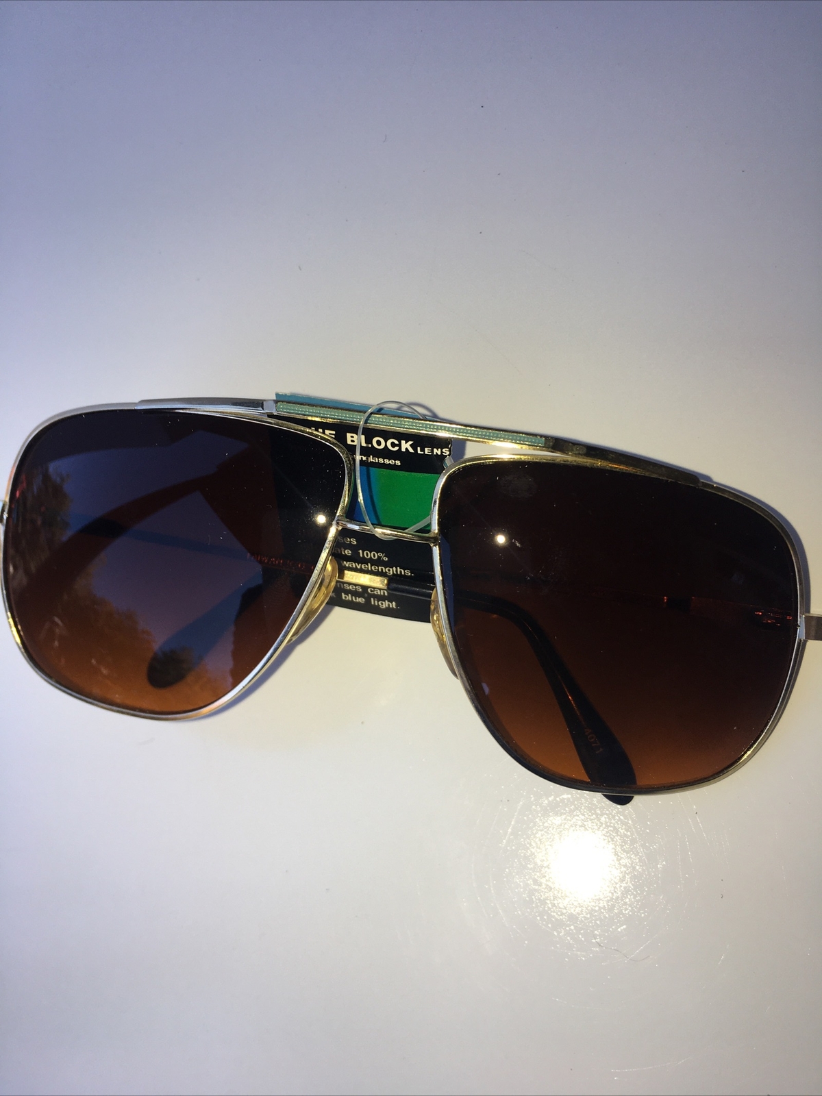 Vintage GOLD Aviator 80’s Sunglasses Made In Taiwan 80s Glasses NEW