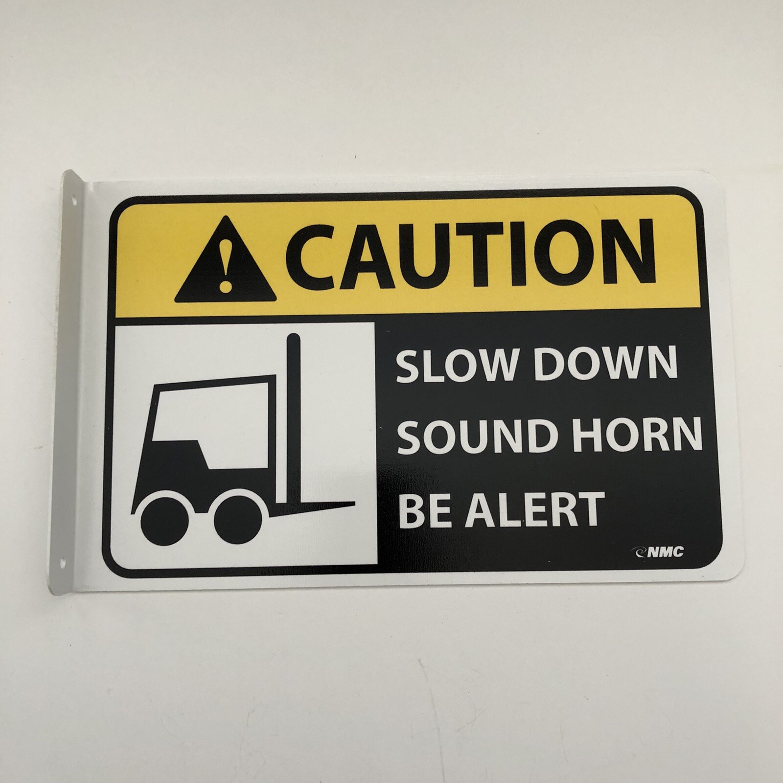 CAUTION SLOW DOWN SOUND HORN BE ALERT Warehouse Plastic Signs High Quality